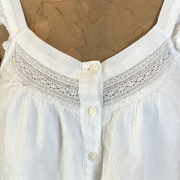 AEO American Eagle White Ruffle Layered Flutter Sleeve Button Tank Top S #267J - Picture 3 of 9